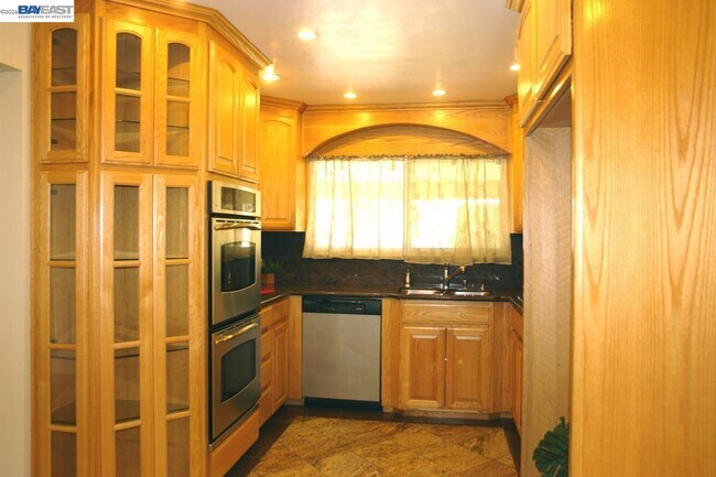 Foto del edificio - 306 S Park Victoria Dr