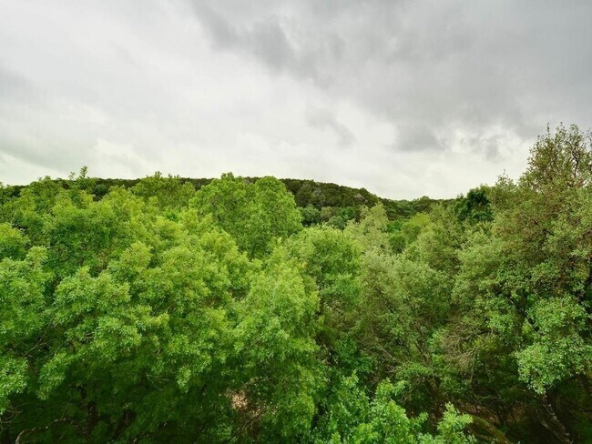 Building Photo - 1701 Spyglass Dr