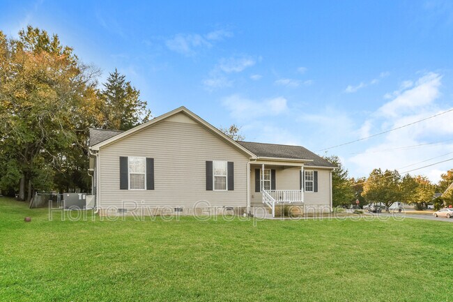 Building Photo - 2827 Black Stallion Ct