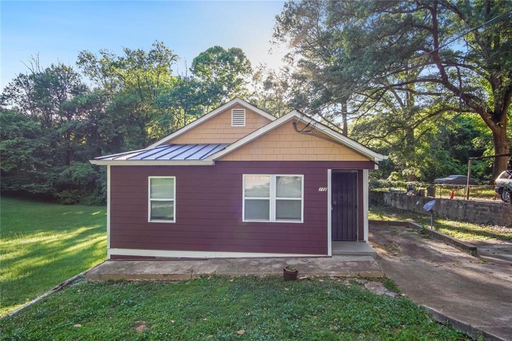 Primary Photo - 772 Hortense Way NW
