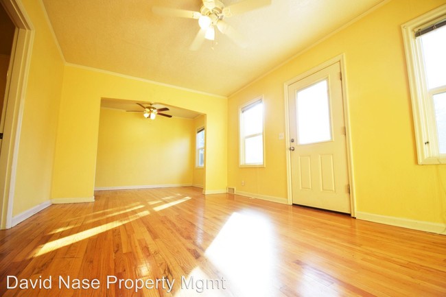 Foto del edificio - 6615 SW Canyon Ln