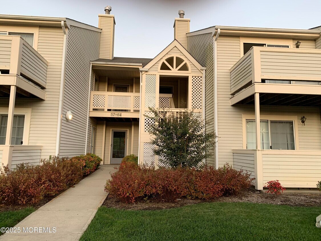 Foto principal - 62 Briarwood Ct
