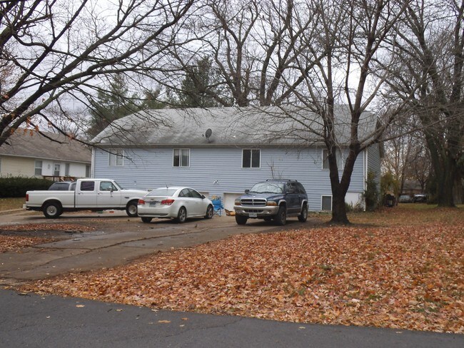 Foto del edificio - 1008 W Linden Ave