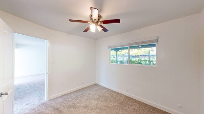 Building Photo - 15415 Marty Dr