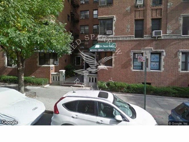 Primary Photo - 82-01 Roosevelt Ave