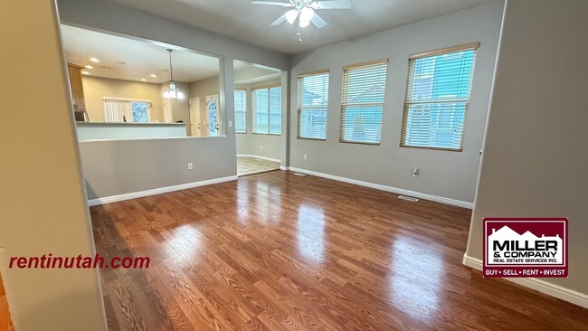 Building Photo - Beautiful Home in Daybreak For Rent!!