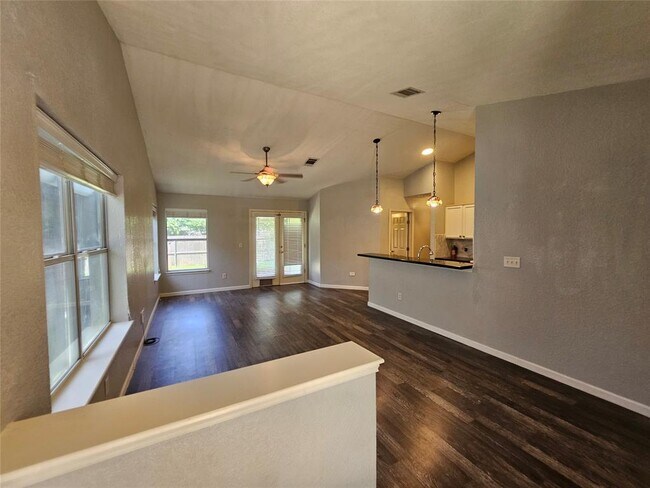 Foto del edificio - 174 Prairie Springs Loop