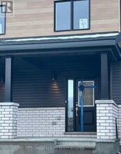 Building Photo - 527 Galanthus Walk