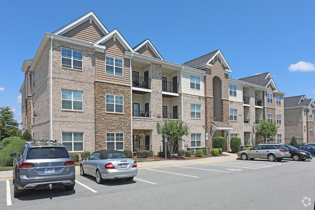 Plantation at Pleasant Ridge Apartments - Greensboro, NC | Apartments.com