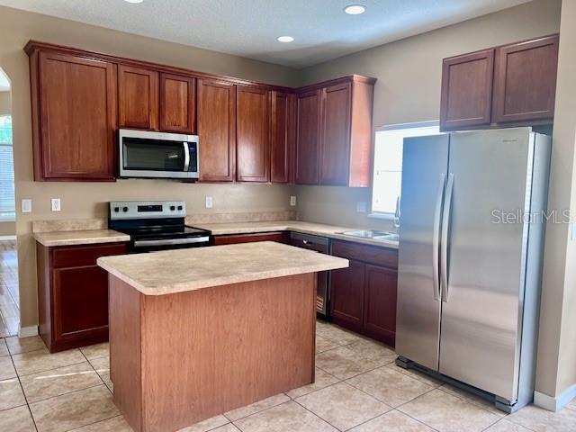 Foto del edificio - 4381 Spring Blossom Dr