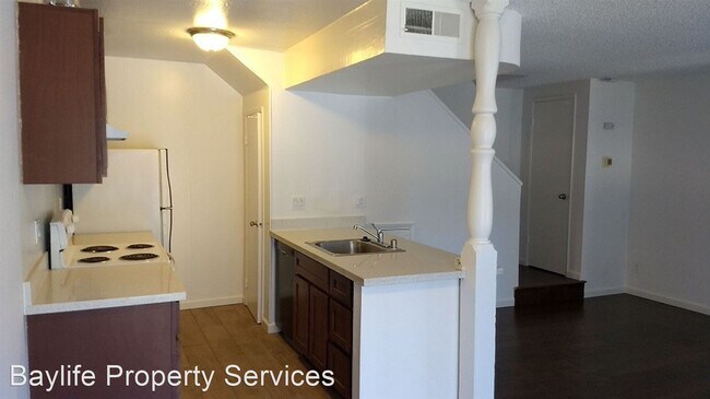 Building Photo - 43140 Mayfair Park Ave