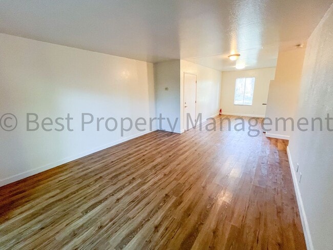 Building Photo - Downtown Livermore Condo!
