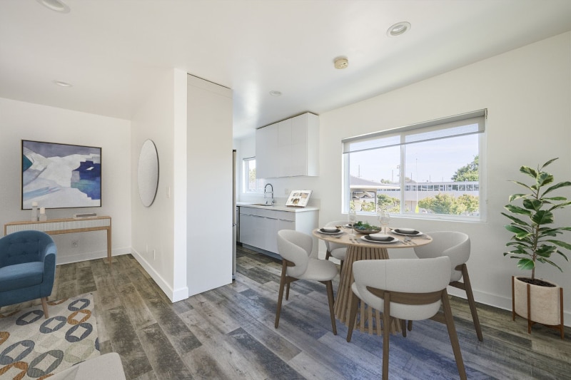 Photo - 1333 W 36th Pl (Los Angeles, CA)