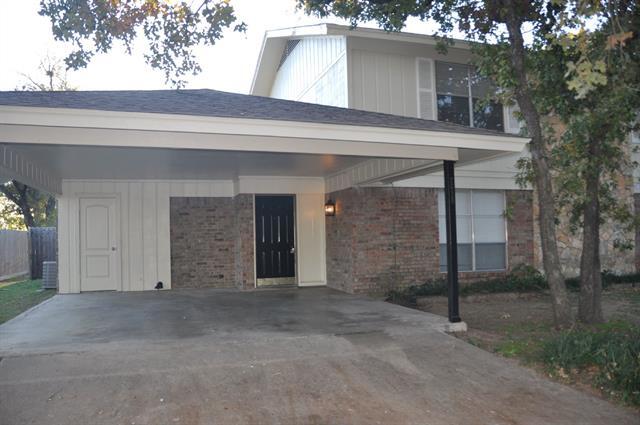 Building Photo - 2610 W Highland Dr