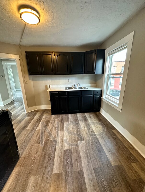 15 Franklin St, Manchester, NH 03101 House Rental in Manchester, NH