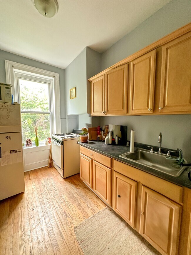 Foto del edificio - 1020 Willow Ave