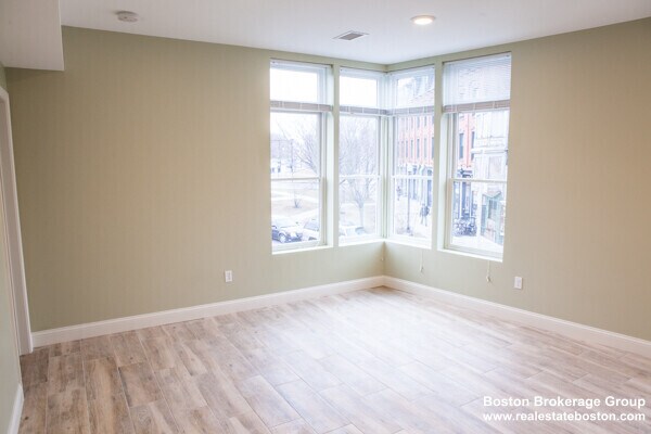 Foto principal - 21 Roxbury St