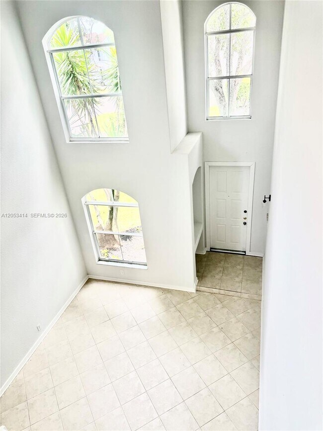 Foto del edificio - 4946 SW 38th Way