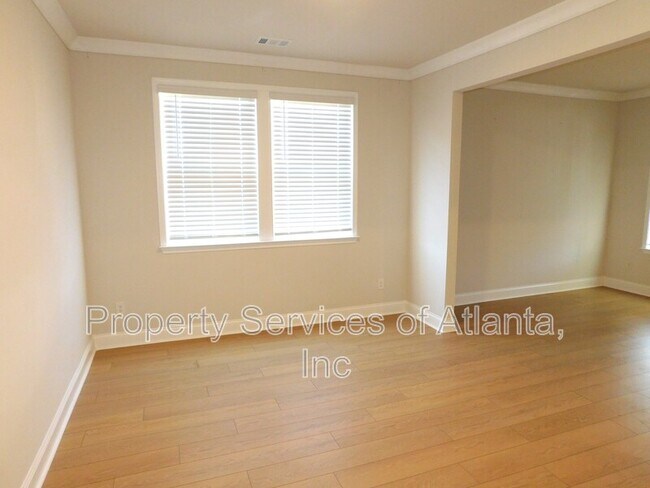 Foto del edificio - 930 Elderberry Ct