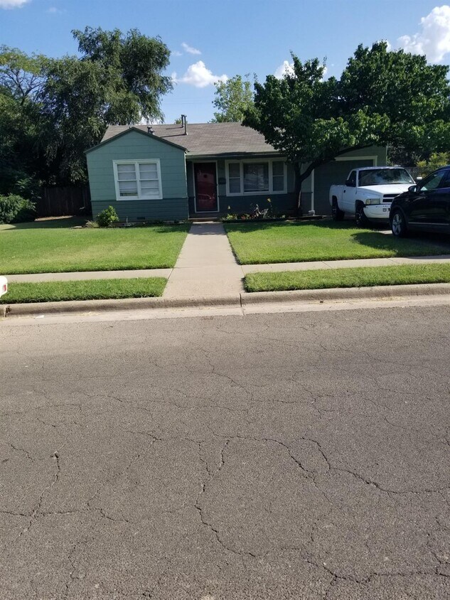 3707 37th St, Lubbock, TX 79413 House Rental in Lubbock, TX