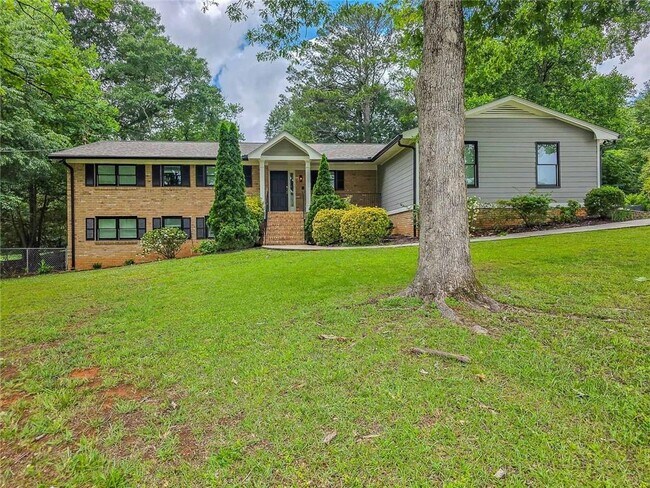 Foto del edificio - 771 Mockingbird Ln