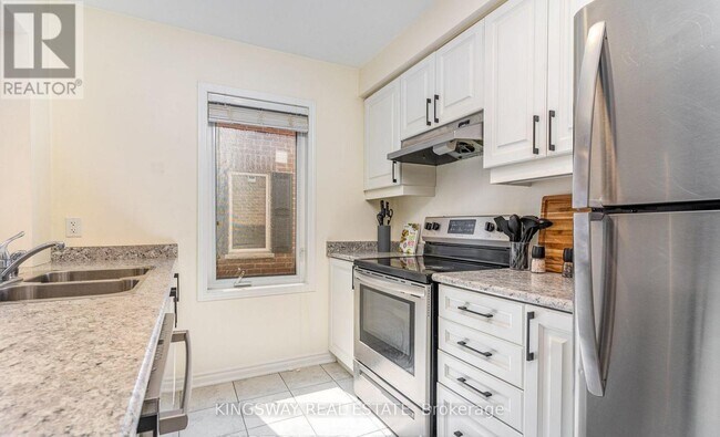 Photo du bâtiment - 1000 Asleton Blvd