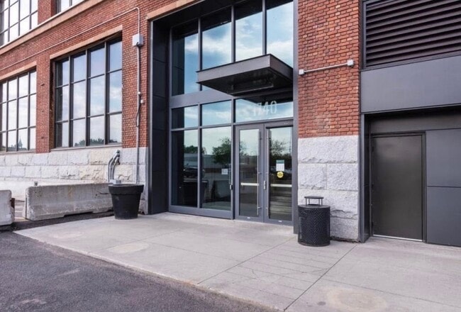 Photo du bâtiment - 1740 Rue Saint-Patrick