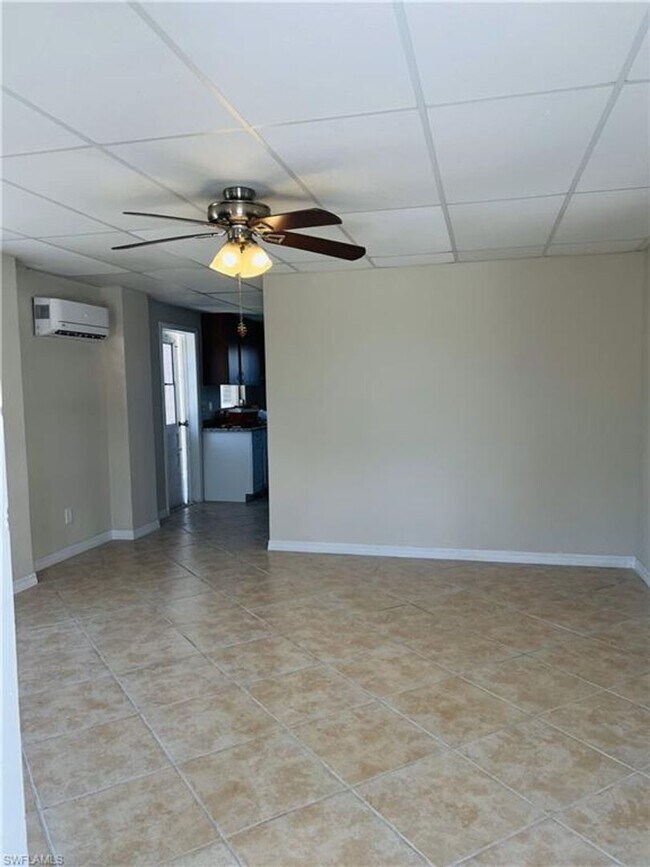 Foto del edificio - 3756 Royal Palm Drive