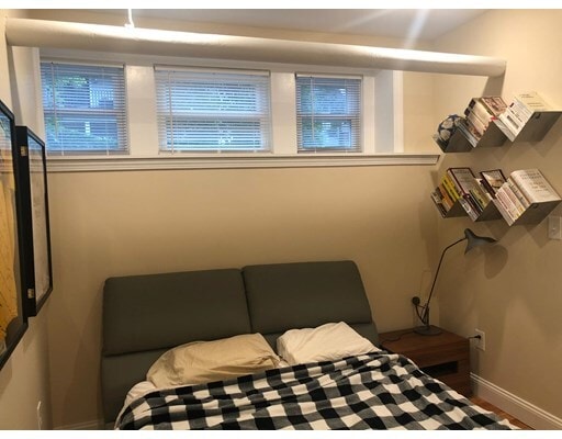 Building Photo - 24 Summit Ave