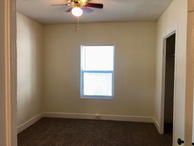 Foto del edificio - Charming 2 bedroom, 1.5 bath home near Sut...