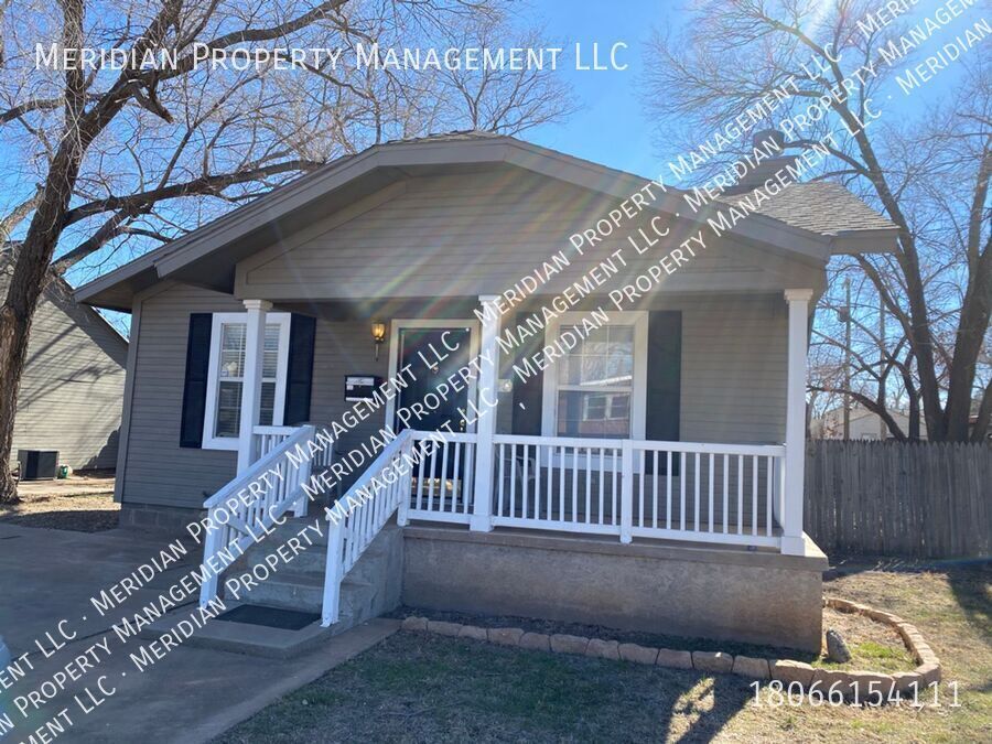 Primary Photo - Cozy Home Near TTU & Hospitals – Pet Frien...