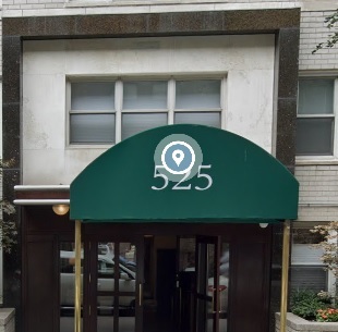 Primary Photo - 525 E 82nd St