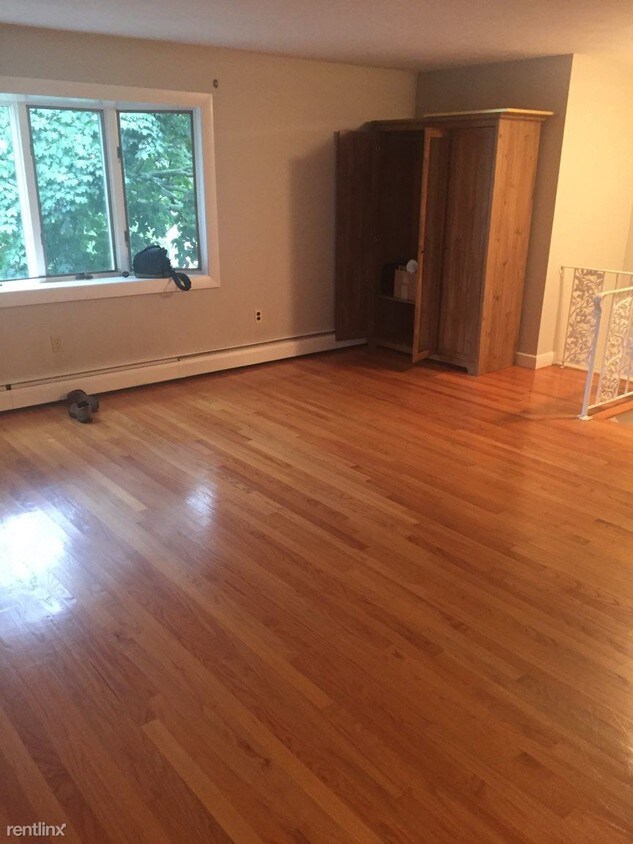 3 br, 1.5 bath - 73 Brookline St - 3 br, 1.5 bath  - 73 Brookline St