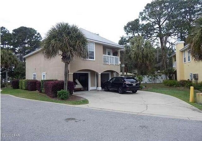Foto del edificio - 7009 N Lagoon Dr