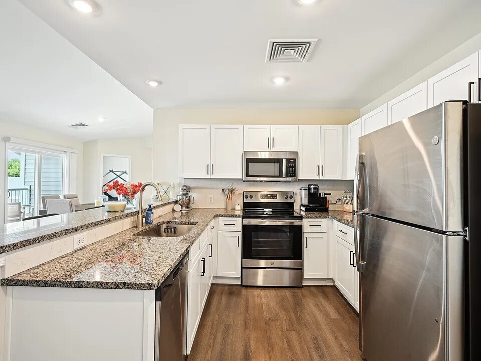 Foto principal - Reserve at Rock Creek