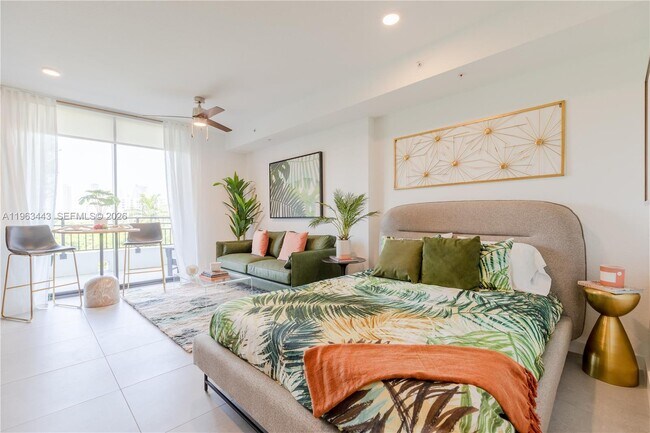 Foto del edificio - 1005 Spring Garden Rd