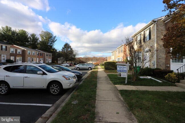 Building Photo - 1137 Knoll Mist Ln
