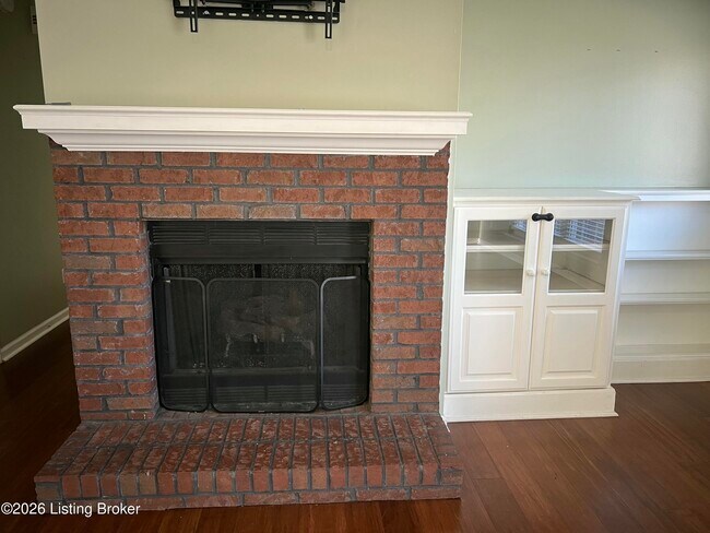 Building Photo - 154 Woodfield Cir