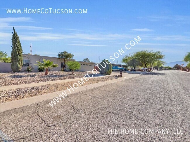 Foto del edificio - 8509 E Beverly St