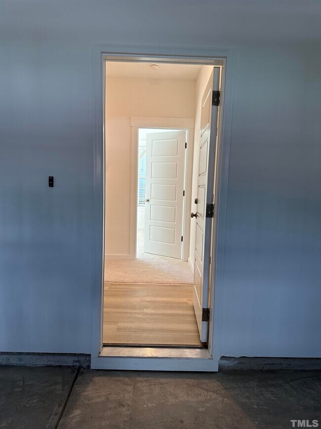 Building Photo - 1852 Fahey Dr