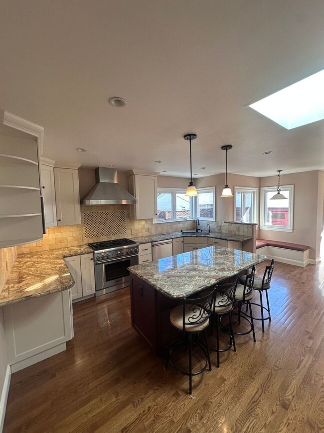 Foto del edificio - 115 Aster Rd