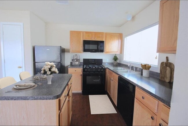 Building Photo - 1205 Verde Trails Dr