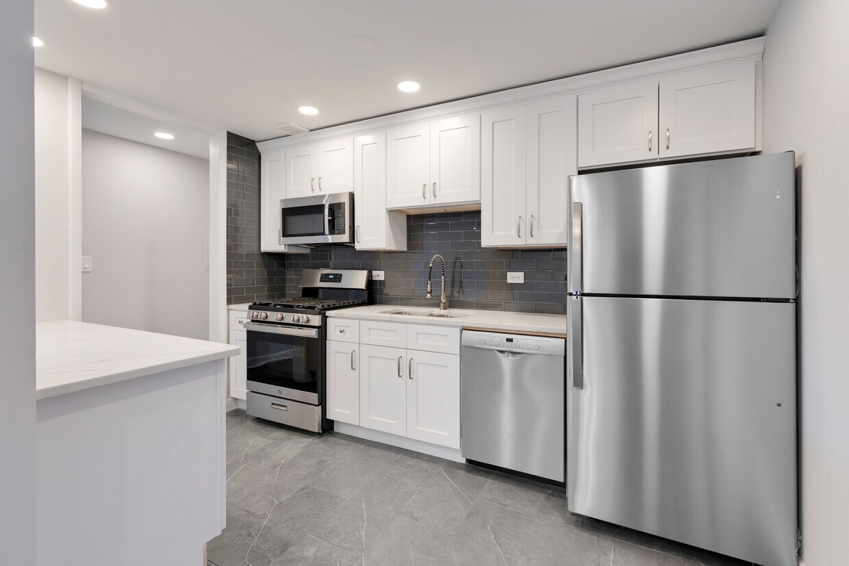 555 Heritage Dr Unit 216, Hoffman Estates, IL 60169 Condo for Rent in