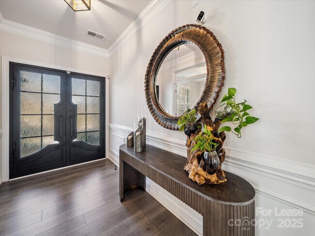 Foto del edificio - 6112 Willow Pin Ln