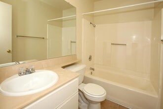 Interior Photo - Lexington Park