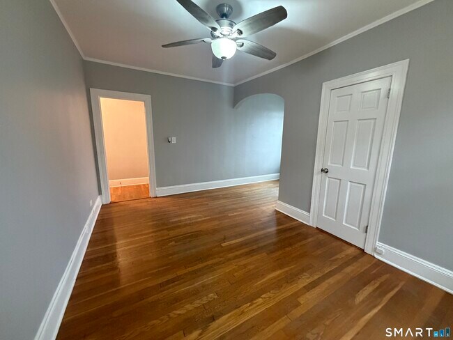 Foto del edificio - 800 Farmington Ave