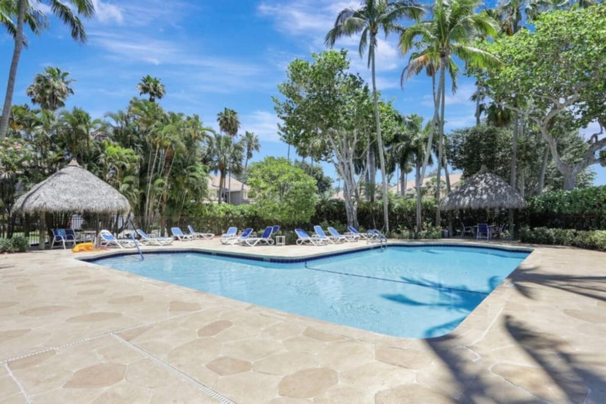 Photo - 6584 Villa Sonrisa Drive 1122, Boca Raton, FL 33433