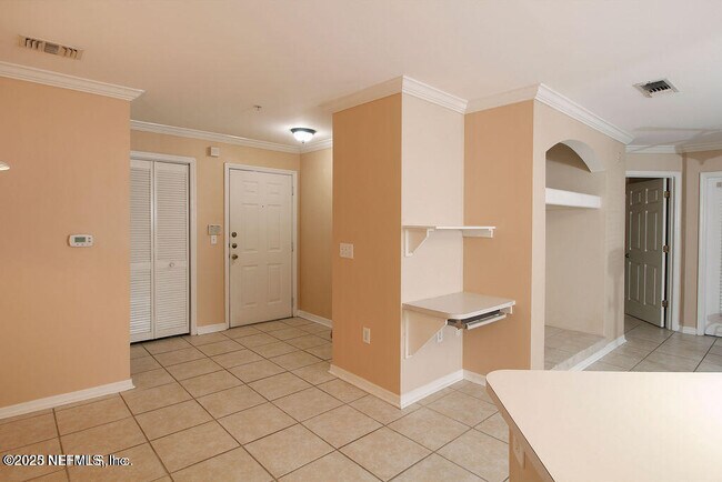 Foto del edificio - 3591 Kernan Blvd S
