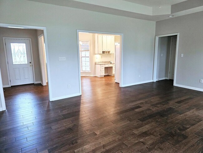 Foto del edificio - 1370 Trillium Ln