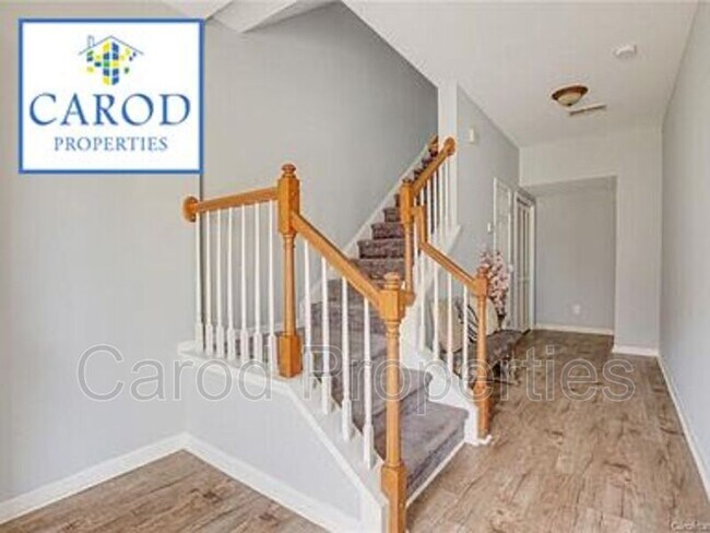 Foto del edificio - 9808 Walkers Glen Dr NW